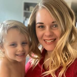 Meet your Posher, Ashlie